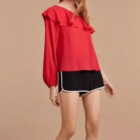 BNWT Aritzia Wilfred Black Allaire Ruffle One Shoulder Blouse - Picture 14 of 16